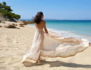 Mehr über den Artikel erfahren Kleid aus Wildseide – Luxus pur im Sommer