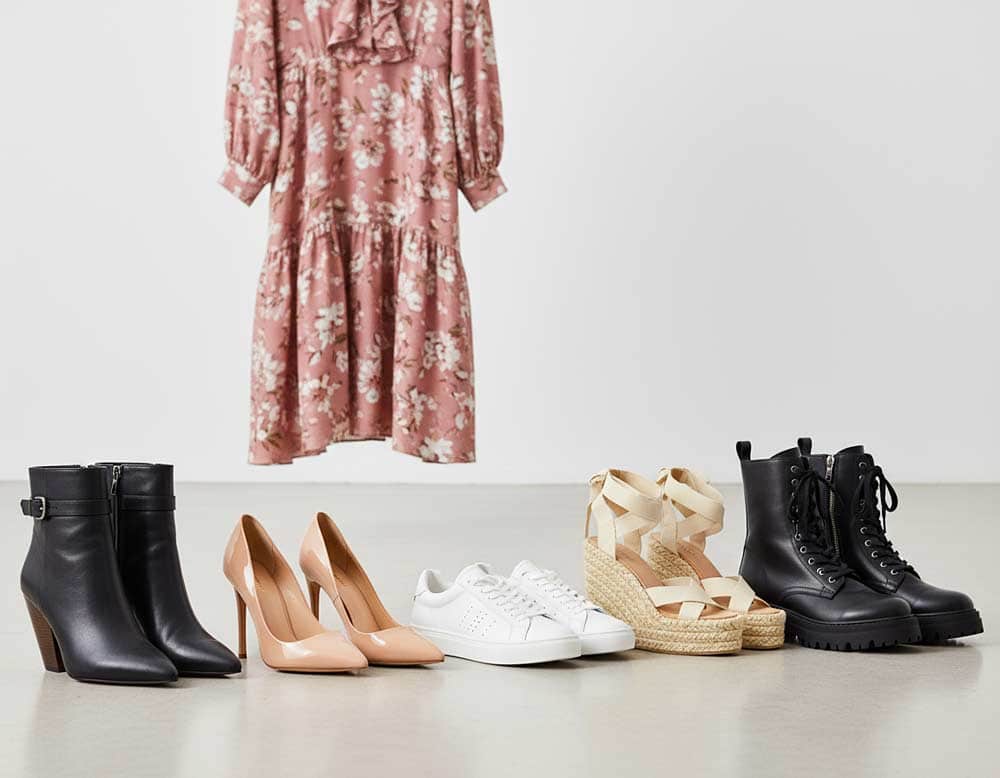 Welche Schuhe zum Blusenkleid?