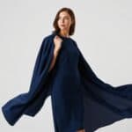 Welche Jacke zu dunkelblauem Kleid?